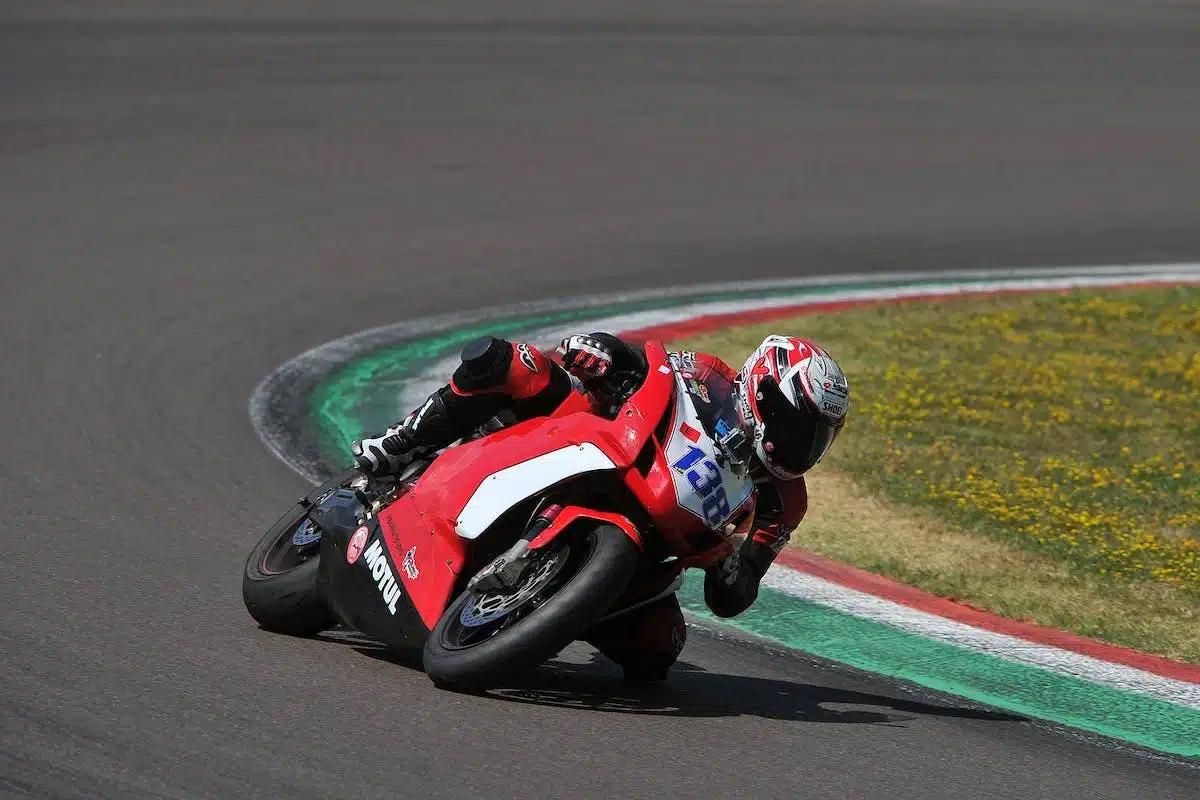 motos  vitesse
