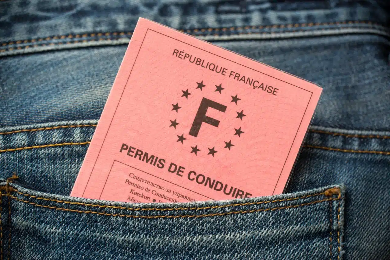 délai de fabrication du permis de conduire 