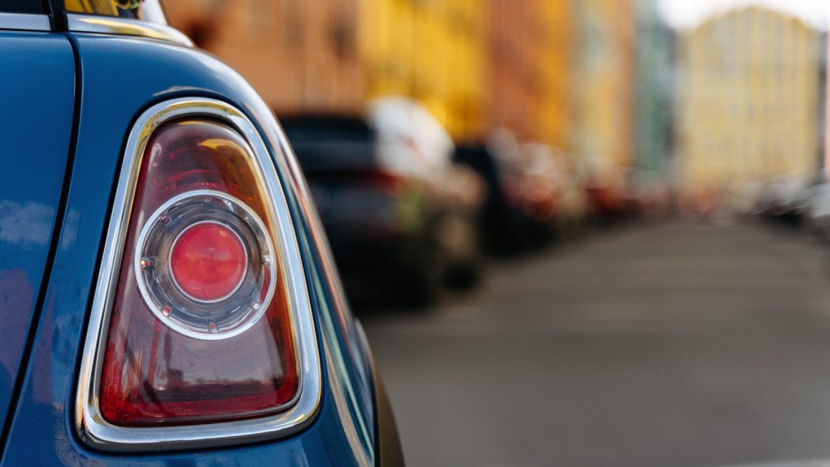 Voiture stationnée : ce qu’il faut savoir sur l’assurance parking
